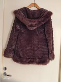 Suurepärane pügatud naaritsa jope. OG 88 cm.