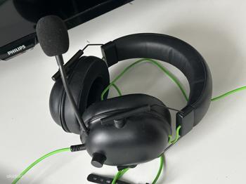 RAZER BLACKSHARK V2 X