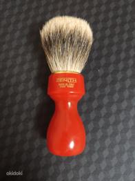 Raseerimispintsel. Zenith M12 habemeajamispintsel.