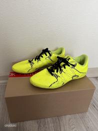 ADIDAS jalgpallisaapad suurus 38 2/3