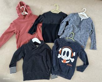 Poiste kampsunid suurus 104/110