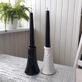 2 väikest TEKTi vaasi