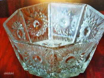 Kristall salatikauss